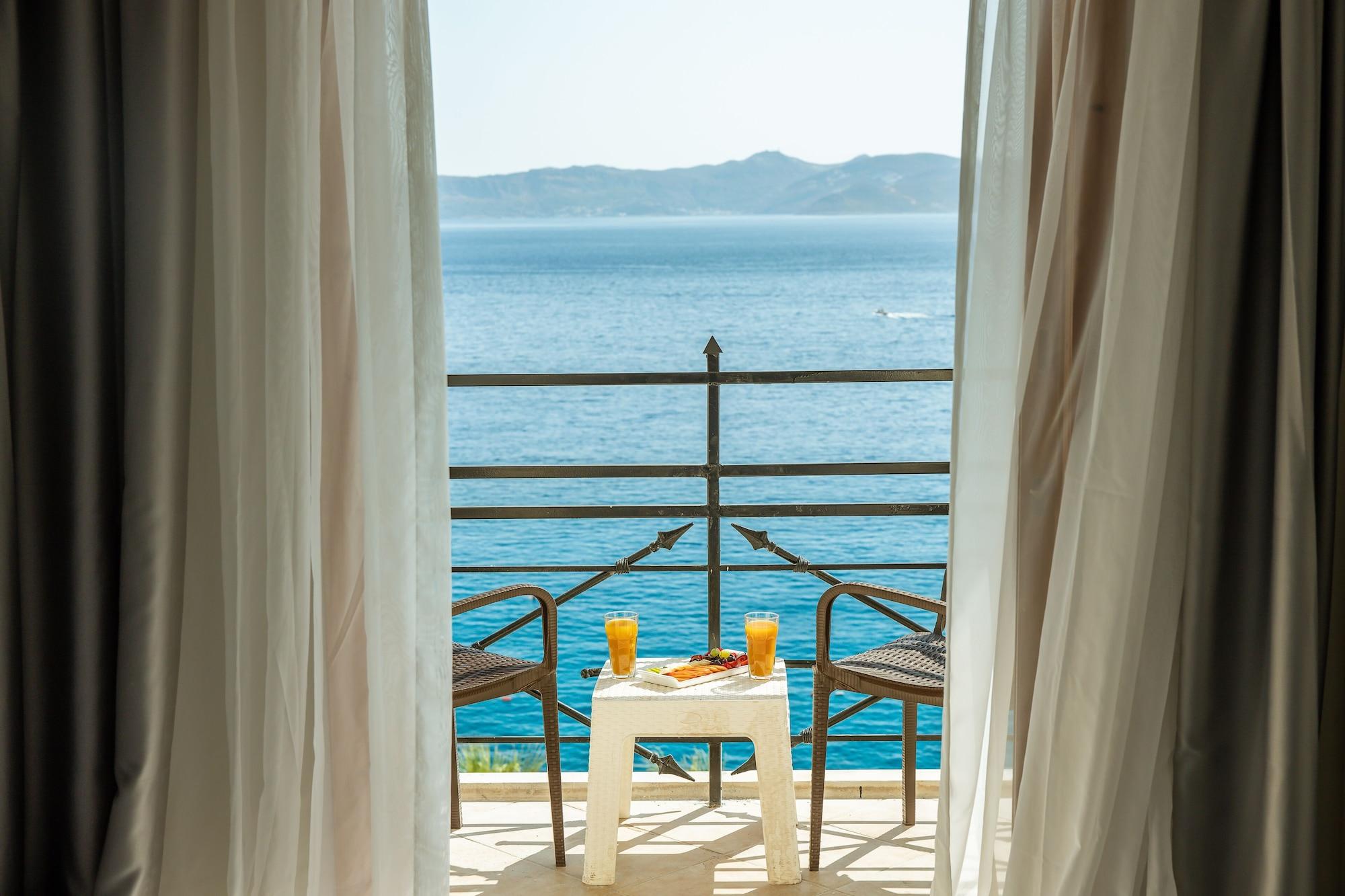 Hera Hotel Каш Екстериор снимка