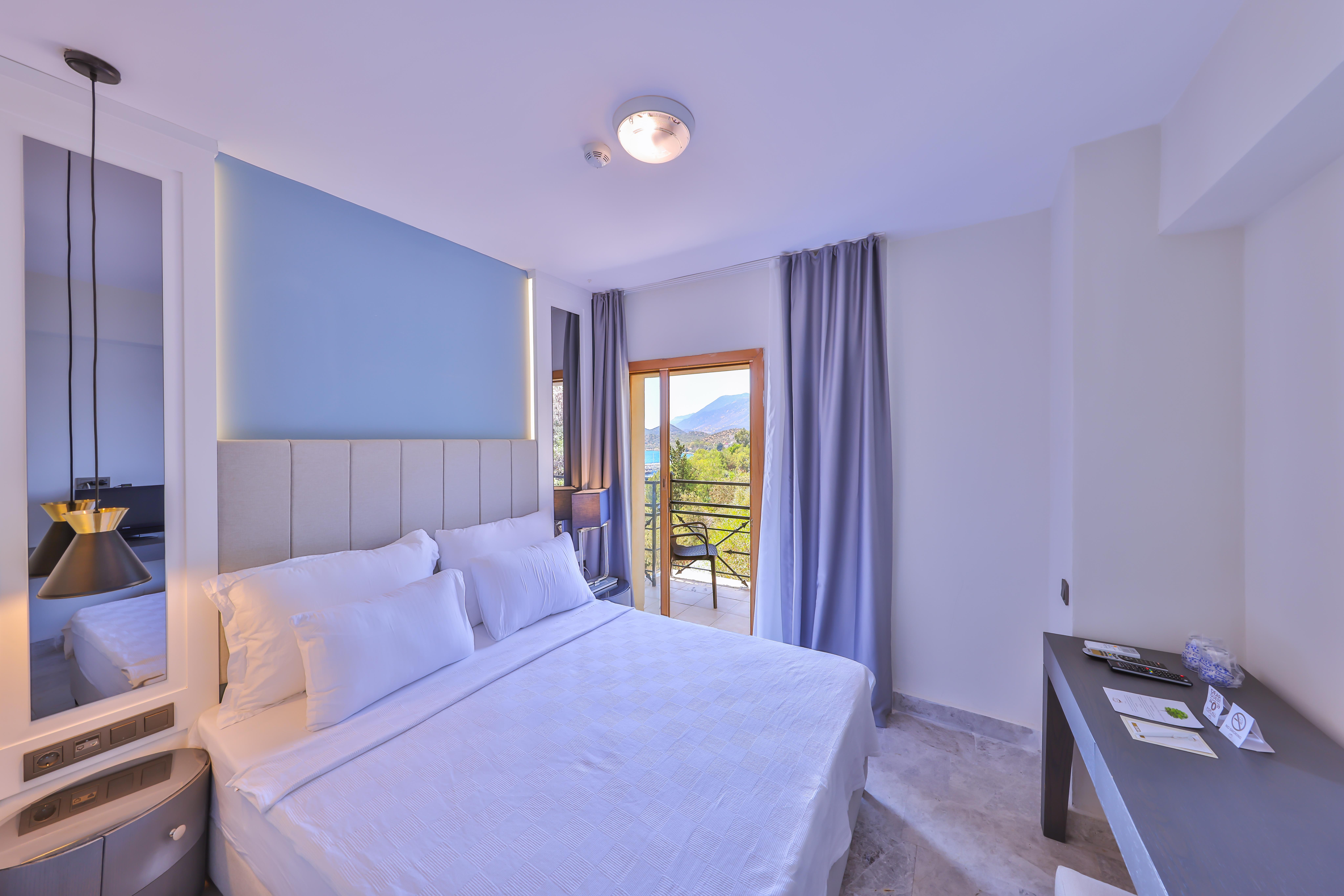 Hera Hotel Каш Екстериор снимка